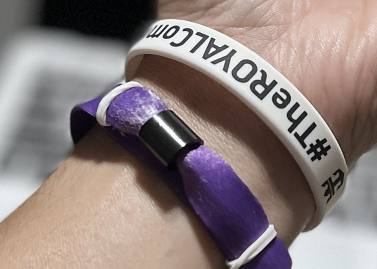 Tips for wearing your vaccination wristband on Royal Caribbean Royal